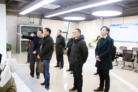 省春运办检查3(夏丽玉)_副本.jpg 省春运办检查3(夏丽玉)_副本.jpg