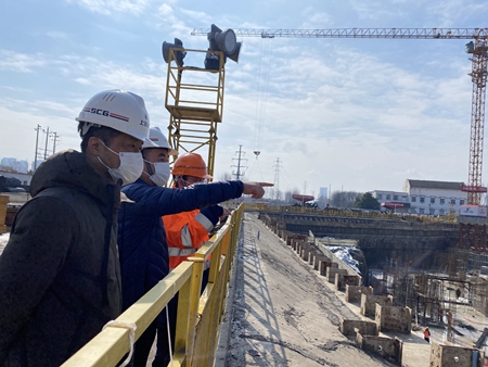 NHGJ2022 顾总走访-3_副本.jpg NHGJ2022 顾总走访-3_副本.jpg