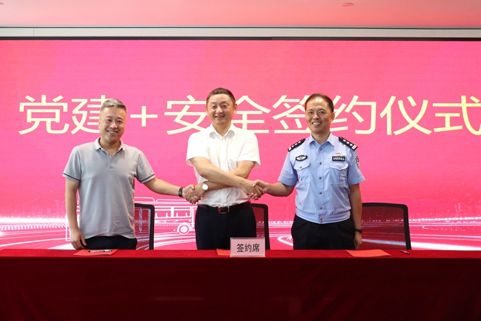 IMG_3215副本_副本.jpg IMG_3215副本_副本.jpg